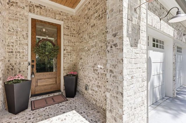 1872 Hickory Road, Chamblee, GA 30341