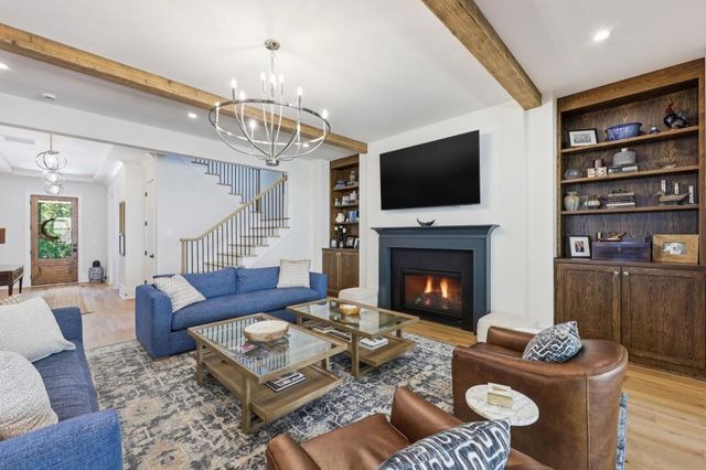 1872 Hickory Road, Chamblee, GA 30341