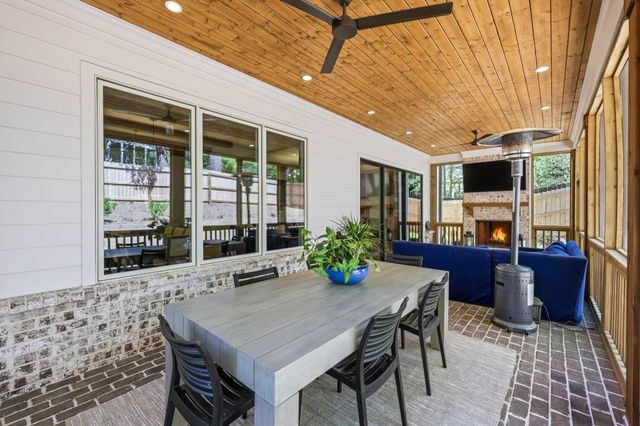 1872 Hickory Road, Chamblee, GA 30341