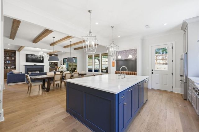 1872 Hickory Road, Chamblee, GA 30341