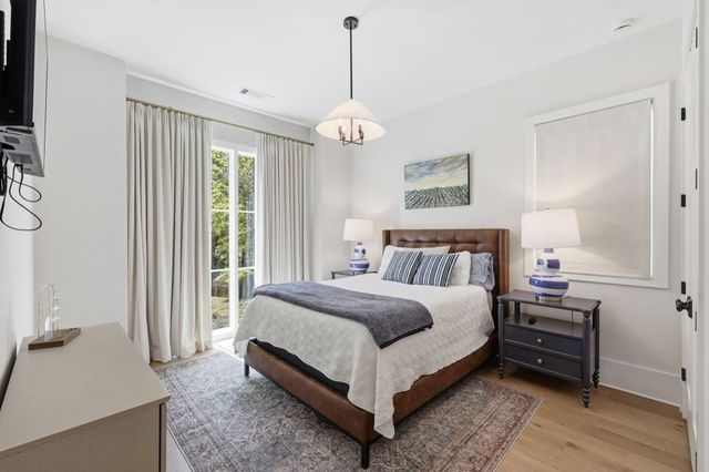 1872 Hickory Road, Chamblee, GA 30341