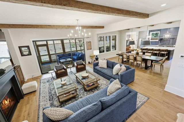 1872 Hickory Road, Chamblee, GA 30341