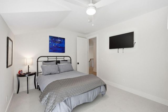 1872 Hickory Road, Chamblee, GA 30341