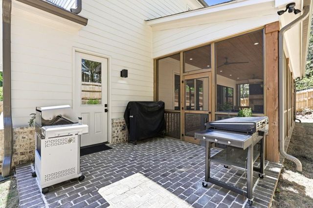 1872 Hickory Road, Chamblee, GA 30341