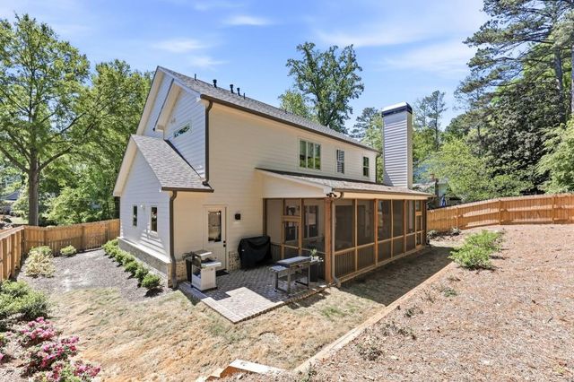 1872 Hickory Road, Chamblee, GA 30341