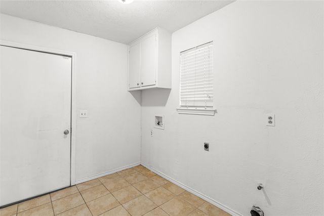 2421 Maple Leaf Drive, Plano, TX 75075