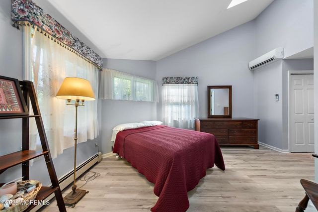 602 Homestead Road, Brielle, NJ 08730