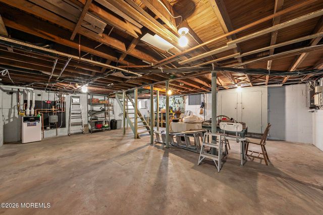 602 Homestead Road, Brielle, NJ 08730
