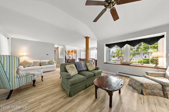 602 Homestead Road, Brielle, NJ 08730