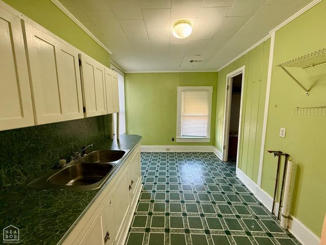 904 W Oak Avenue, Jonesboro, AR 72401