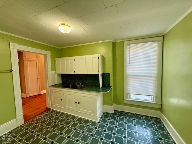 904 W Oak Avenue, Jonesboro, AR 72401