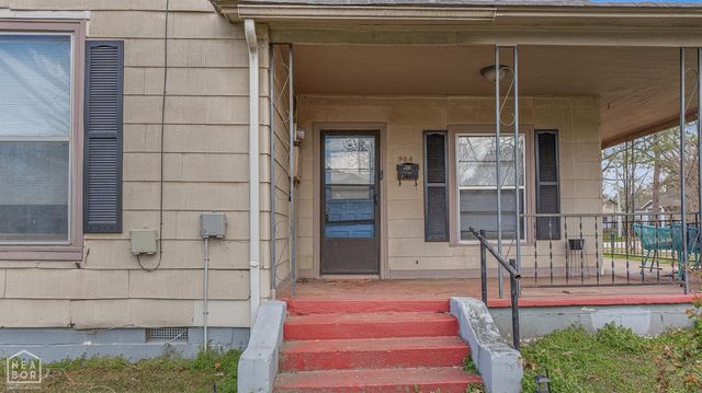 904 W Oak Avenue, Jonesboro, AR 72401