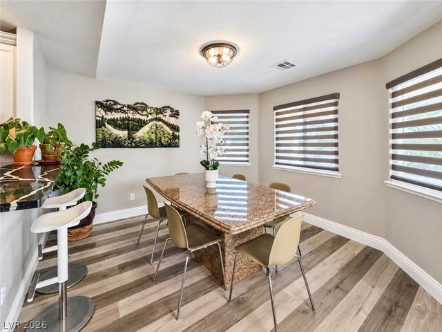 3272 Crystal Palm Court, Las Vegas, NV 89117