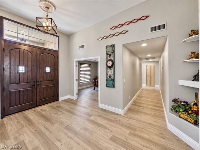 3272 Crystal Palm Court, Las Vegas, NV 89117