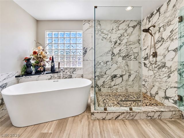 3272 Crystal Palm Court, Las Vegas, NV 89117