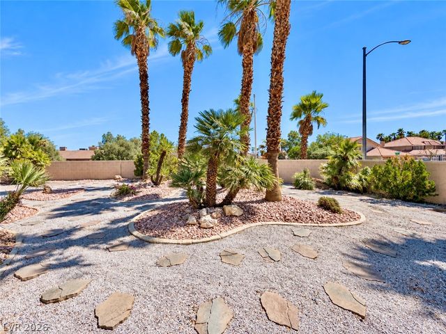 3272 Crystal Palm Court, Las Vegas, NV 89117