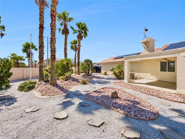 3272 Crystal Palm Court, Las Vegas, NV 89117