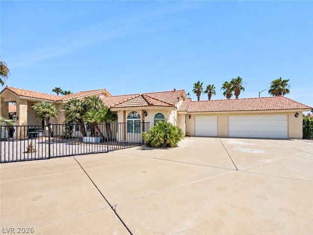 3272 Crystal Palm Court, Las Vegas, NV 89117