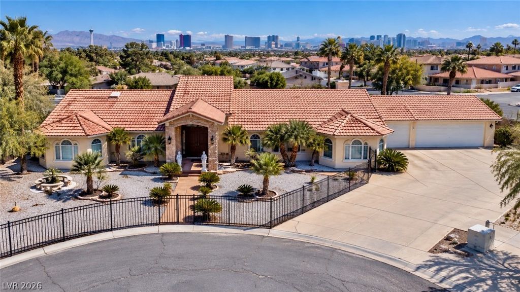 3272 Crystal Palm Court, Las Vegas, NV 89117