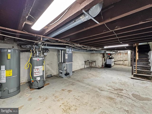 2023 N GRATZ ST, Philadelphia, PA 19121