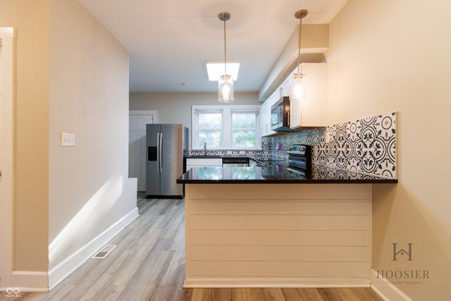 3421 Carrollton, Indianapolis, IN 46205