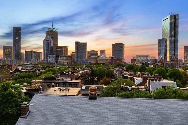 1395 Washington Street PH606, Boston, MA 02118