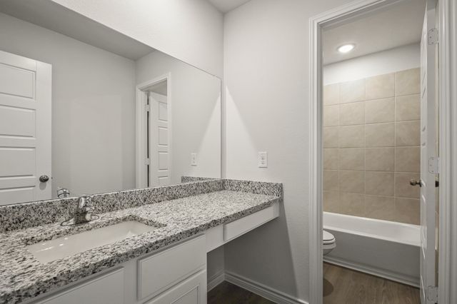 2412 Dahlia Drive, Fort Worth, TX 76123