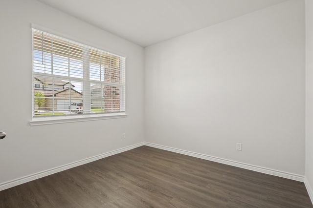 2412 Dahlia Drive, Fort Worth, TX 76123