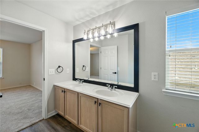 3933 Brook Hollow Drive, Schertz, TX 78154