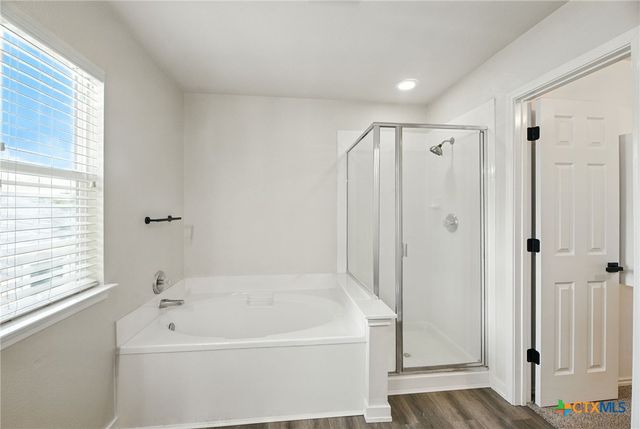 3933 Brook Hollow Drive, Schertz, TX 78154