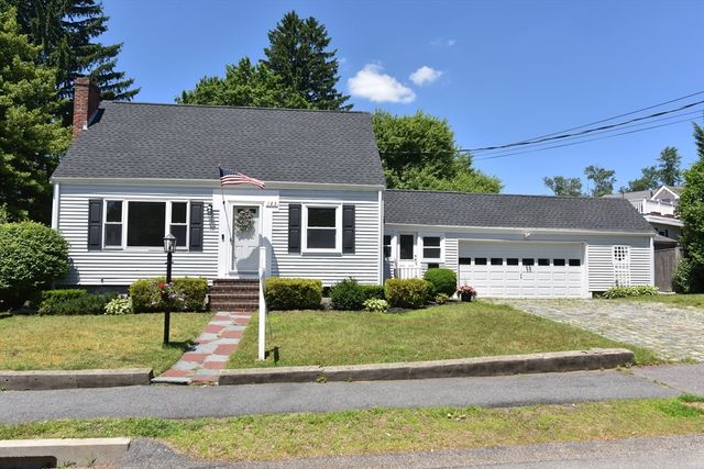 123 Richland Road, Norwood, MA 02062