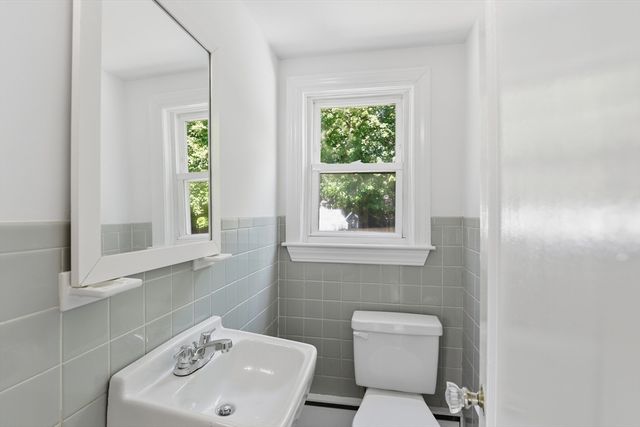 123 Richland Road, Norwood, MA 02062