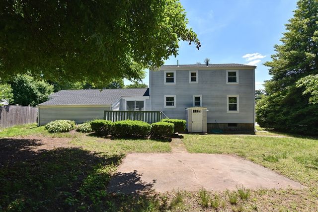 123 Richland Road, Norwood, MA 02062