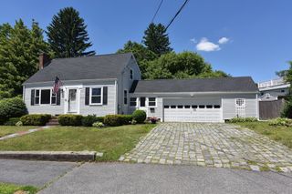 123 Richland Road, Norwood, MA 02062
