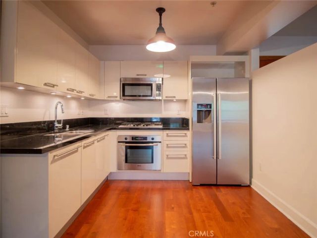 416 S Spring Street 205, Los Angeles, CA 90013