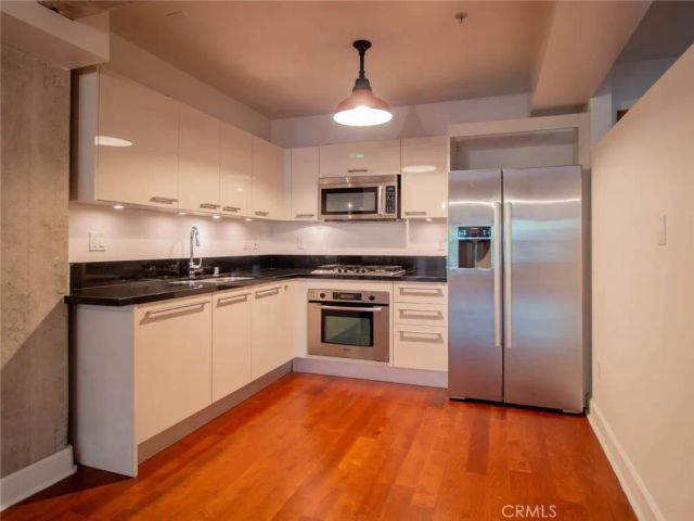 416 S Spring Street 205, Los Angeles, CA 90013