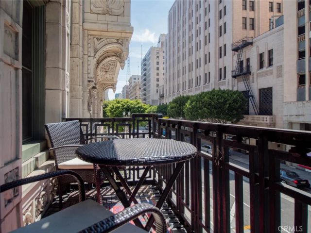 416 S Spring Street 205, Los Angeles, CA 90013