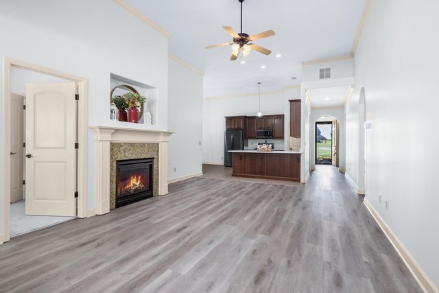 217 St Andrews Dr 55-C, Oakland, TN 38060