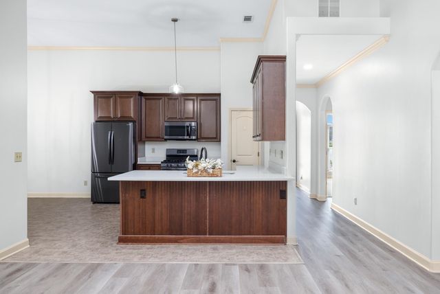 217 St Andrews Dr 55-C, Oakland, TN 38060