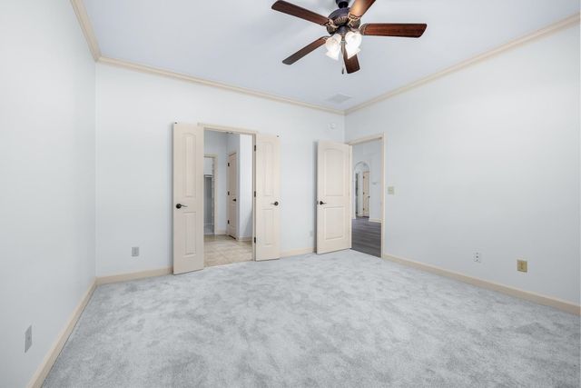 217 St Andrews Dr 55-C, Oakland, TN 38060