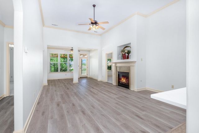 217 St Andrews Dr 55-C, Oakland, TN 38060