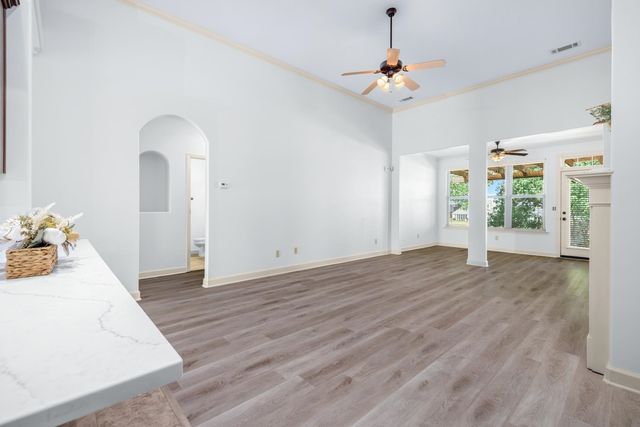 217 St Andrews Dr 55-C, Oakland, TN 38060