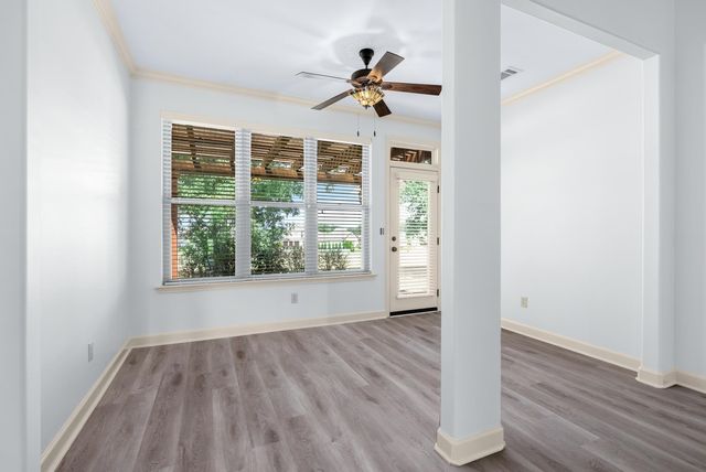 217 St Andrews Dr 55-C, Oakland, TN 38060