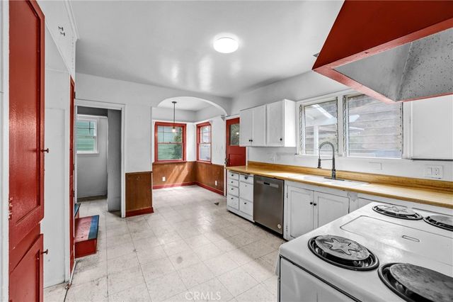 6179 Myosotis, Los Angeles, CA 90042