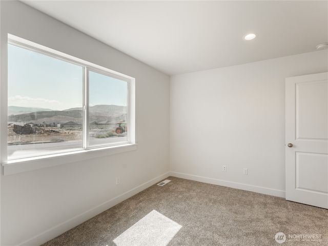 70 Salmon Drive, Wenatchee, WA 98801