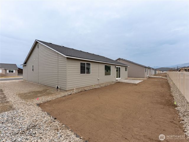 70 Salmon Drive, Wenatchee, WA 98801