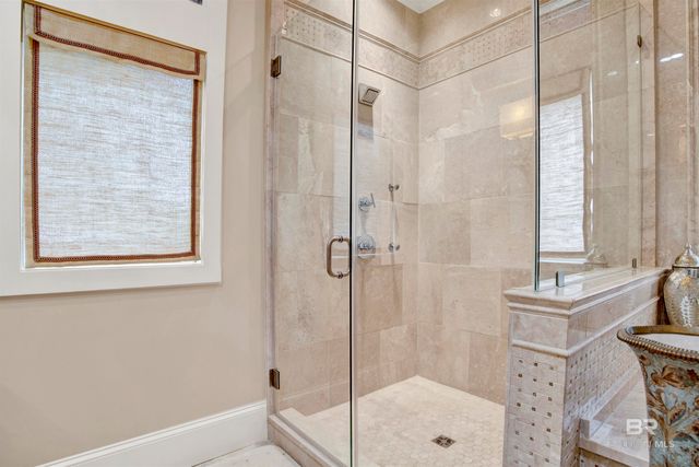 702 Fairhope Avenue, Fairhope, AL 36532