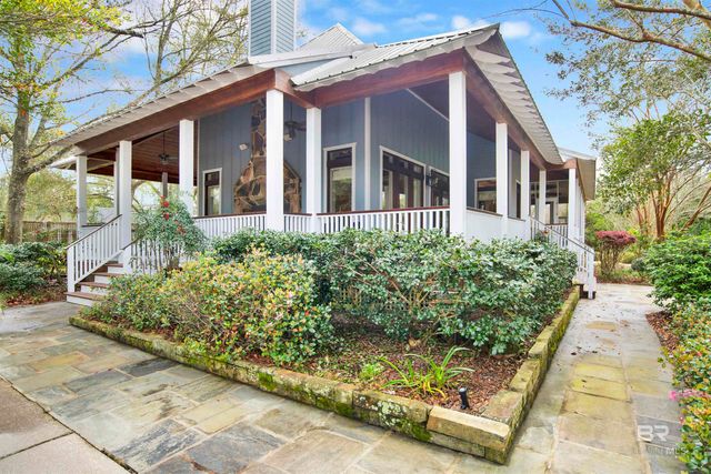 702 Fairhope Avenue, Fairhope, AL 36532