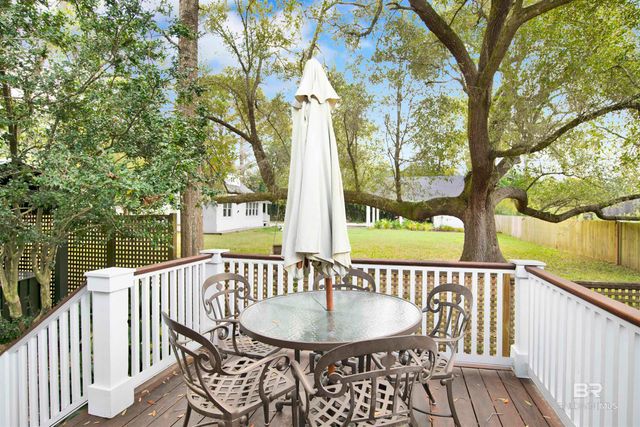 702 Fairhope Avenue, Fairhope, AL 36532