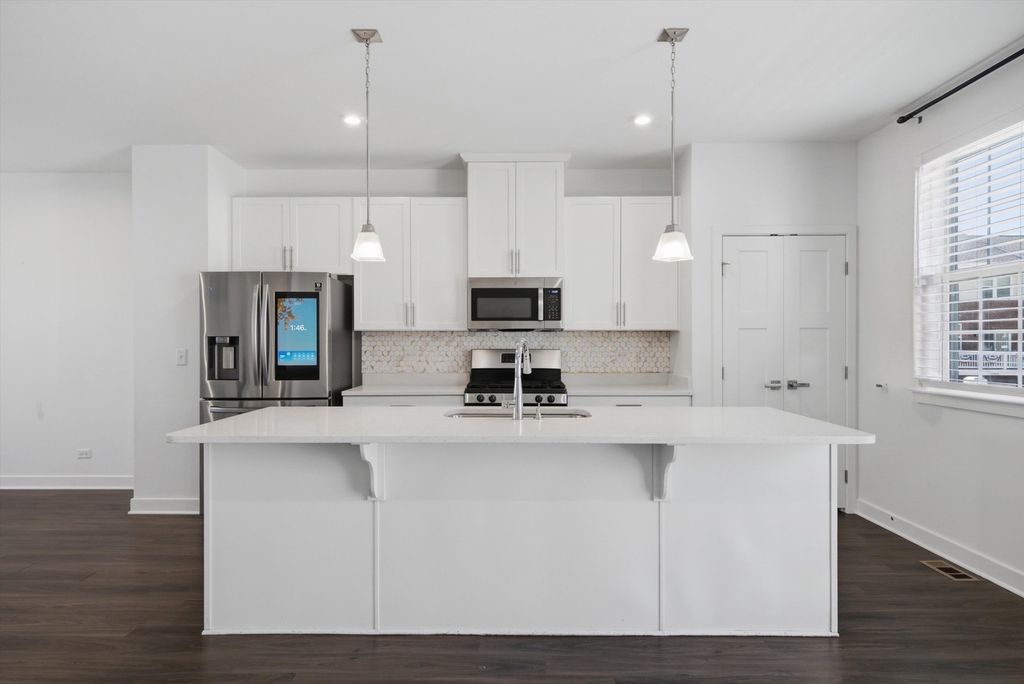 15603 Alice Mae Court, Orland Park, IL 60462 — photo 2